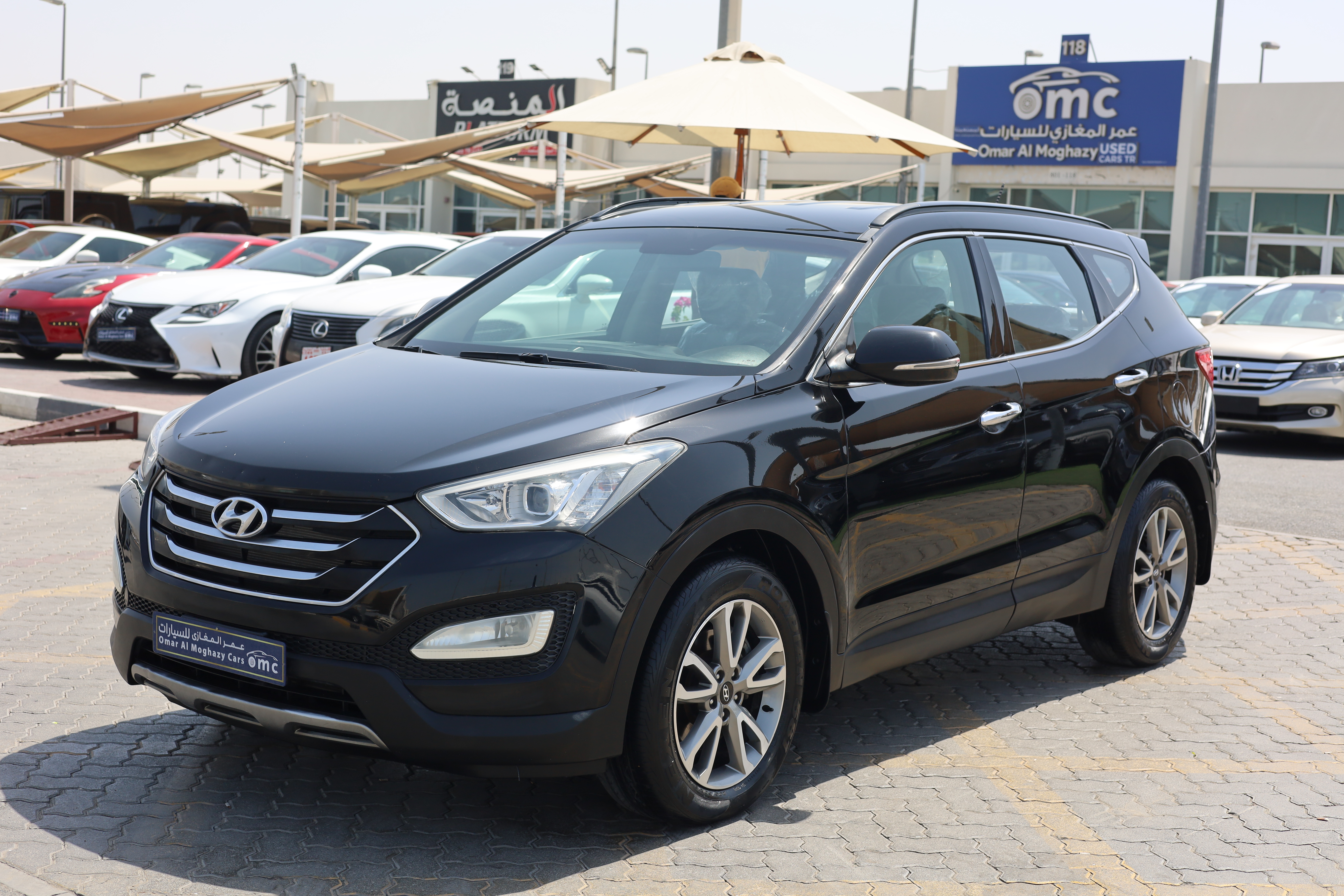 Hyundai santafe 2015 GCC black