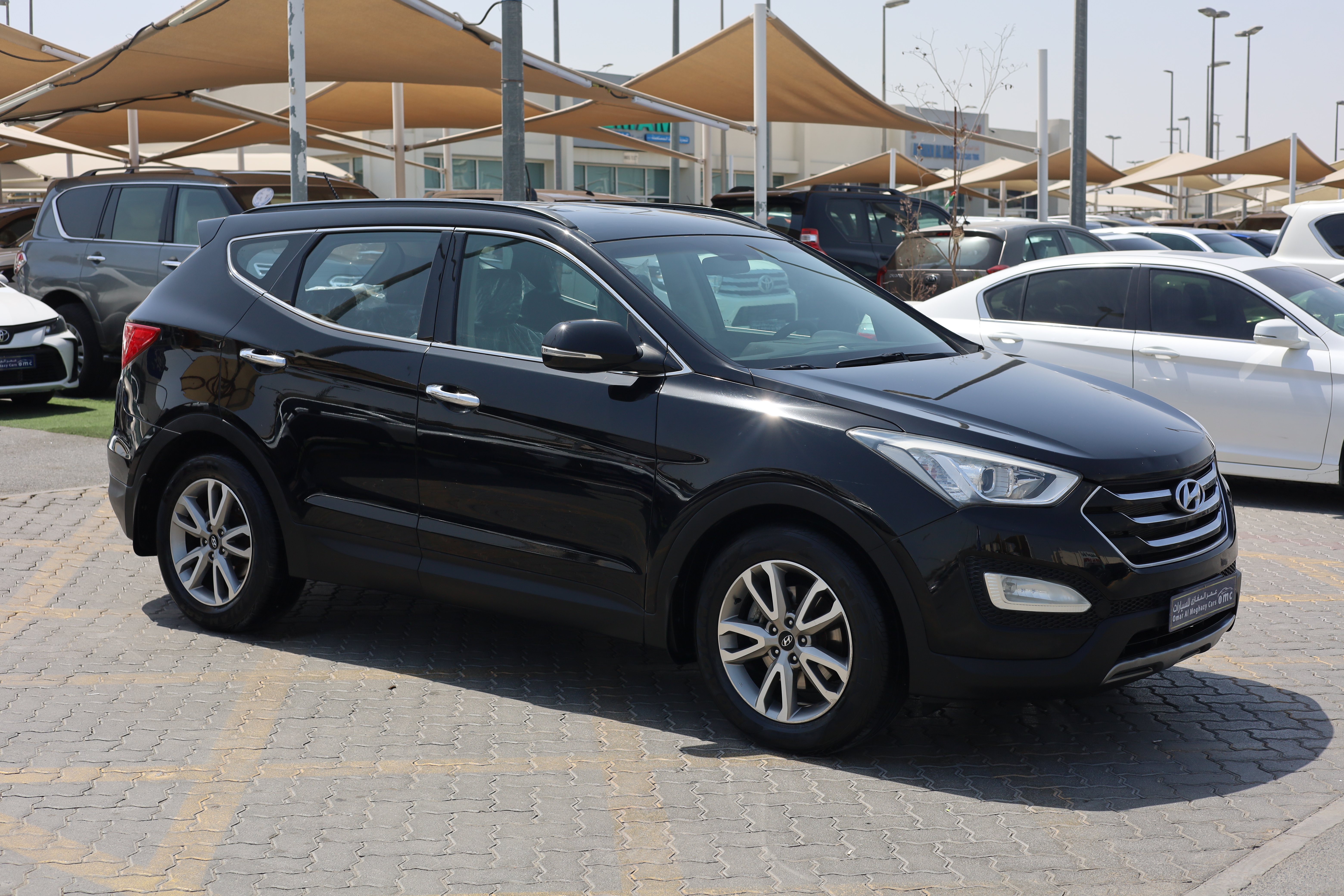 Hyundai santafe 2015 GCC black