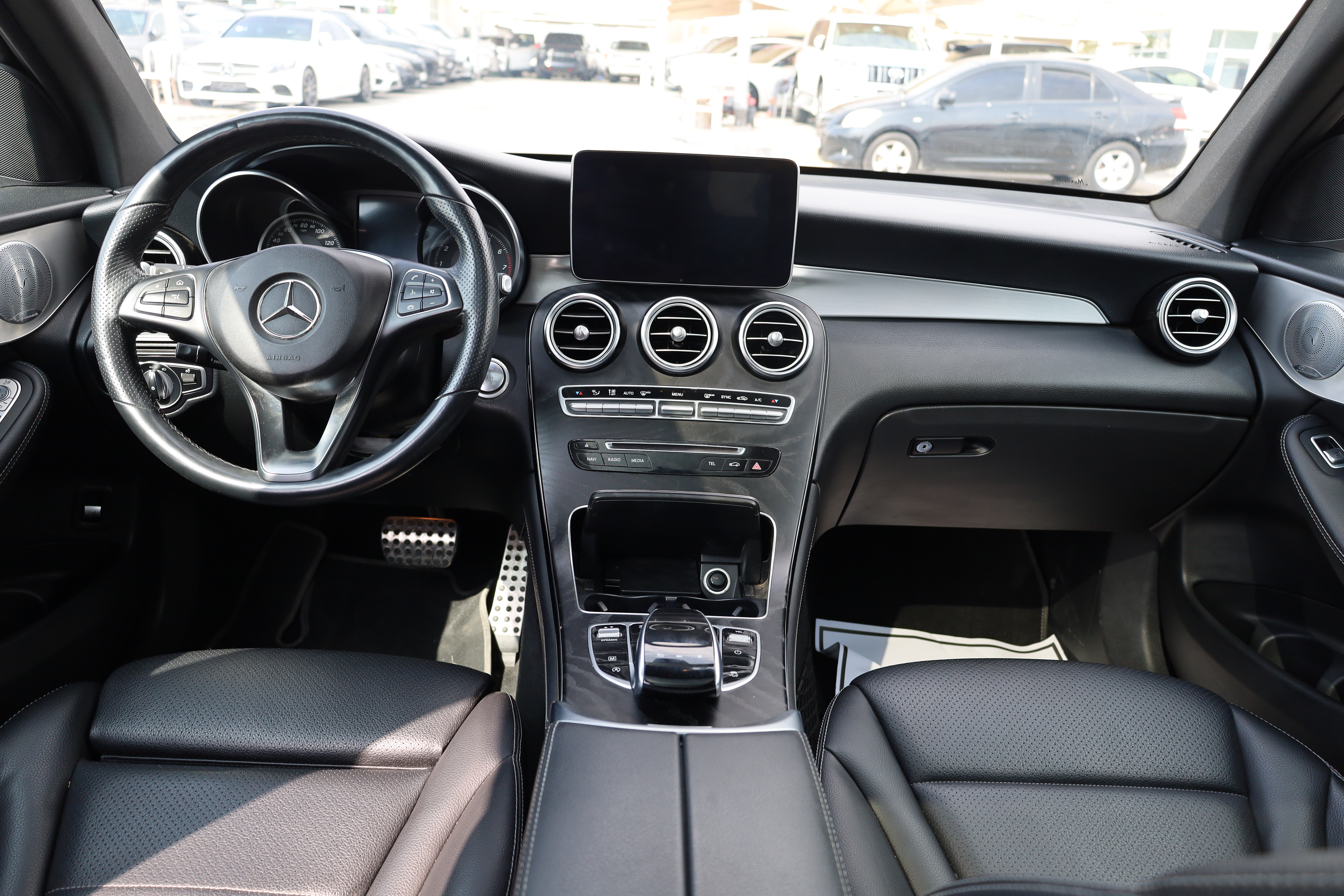 Mercedes-Benz GLC-Class GLC 300 4MATIC 2019